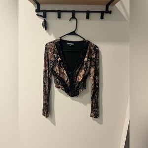 I am Gia crop top long sleeve